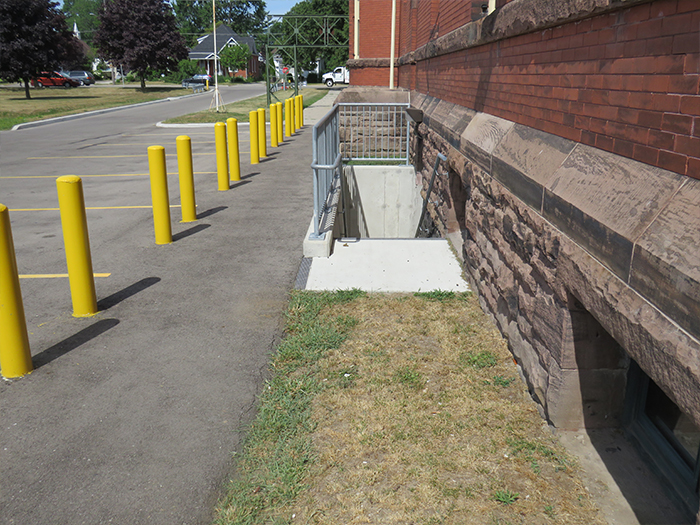 St. Thomas Armoury